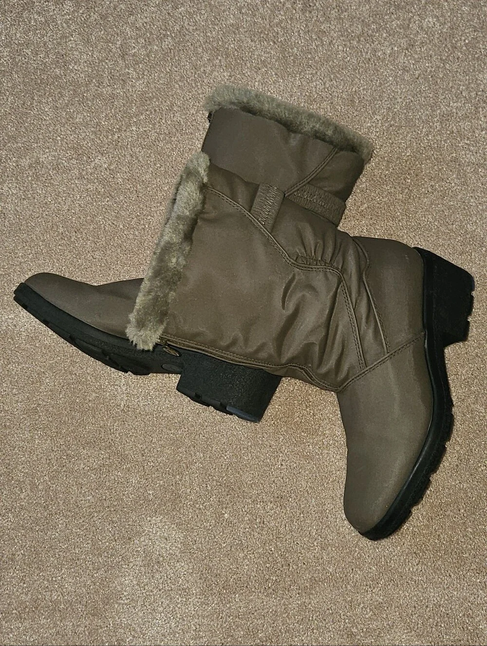 LONDON FOG Faux-Fur-Lined Taupe Winter Mid-Calf Boots Sz 8